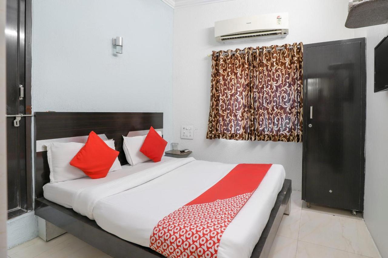 Hotel Jasmine Ahmedabad Exterior photo