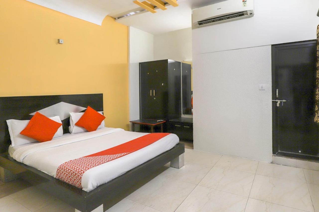 Hotel Jasmine Ahmedabad Exterior photo